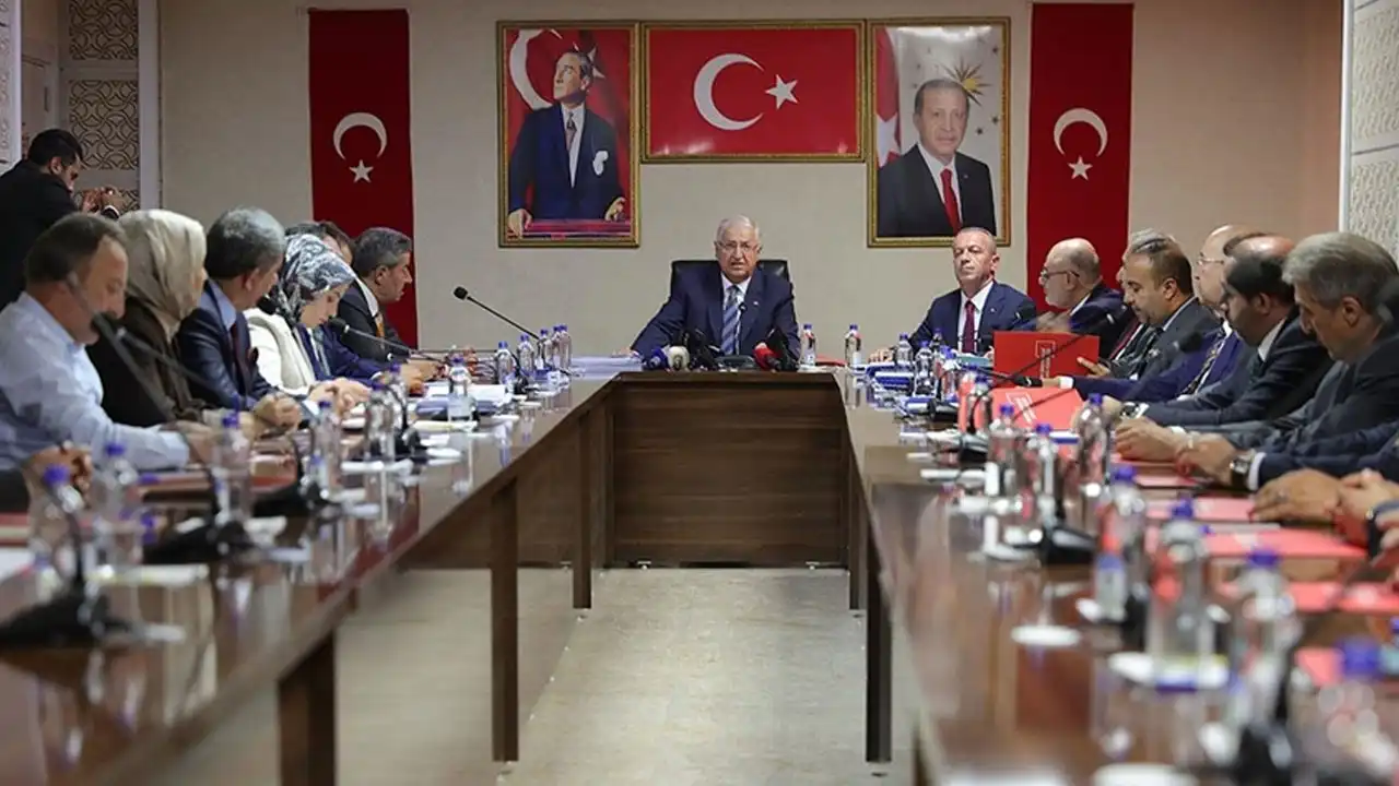 Bakan Güler'den, "Terörsüz Türkiye" sürecine ilişkin açıklama!
