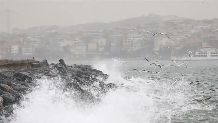 İstanbul ve çevresine fırtına uyarısı!