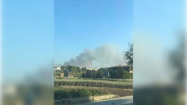 İzmir haber: Buca'daki araç yangını ormana sıçradı!