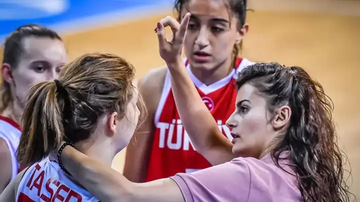 Milli takımın eski doktoru, kolunda serumla ölü bulundu! Sedanur Bağdigen kimdir?