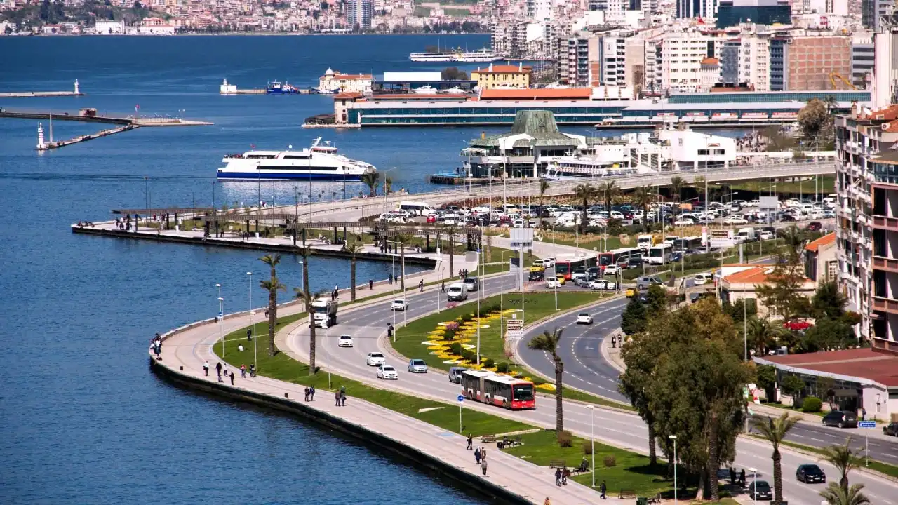 13 Ağustos İzmir hava durumu: Hava sıcaklıkları nasıl seyredecek? Sıcaklıklar düşecek mi?