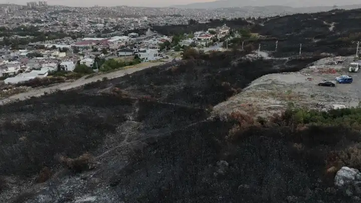 Buca’daki orman yangını dronla görüntülendi