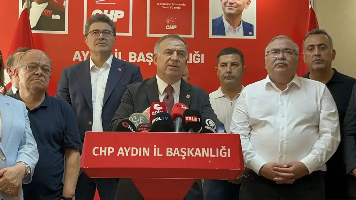 Gökan Zeybek: Özlem Çerçioğlu AK Parti&#039;ye geçecek haberinin görseli