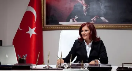 İddialar doğrulandı: Özlem Çerçioğlu ve 3 CHP’li başkan AK Parti’ye geçiyor