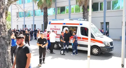 Manisa&#039;da havlupan fabrikasında 3 işçi zehirlendi