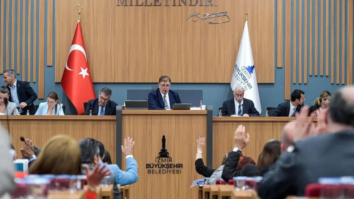 Meclis’ten karar çıktı: İzmir’de toplu ulaşıma zam mı gelecek?
