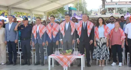 Bağbozumu Şenliği’nde Atatürk ve gelecek vurgusu