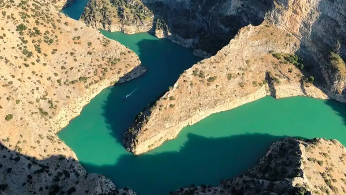 Ege’nin gizli cenneti: Arapapıştı Kanyonu haberinin görseli