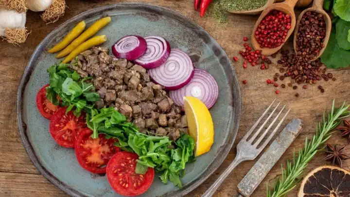 Evde MasterChef kalitesinde arnavut ciğeri nasıl yapılır? Tarifini sizler için derledik..