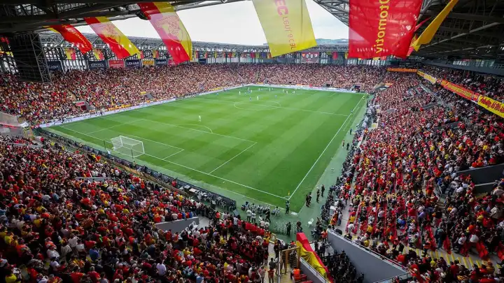 Göztepe, Fenerbahçe’yi eli boş göndermek istiyor