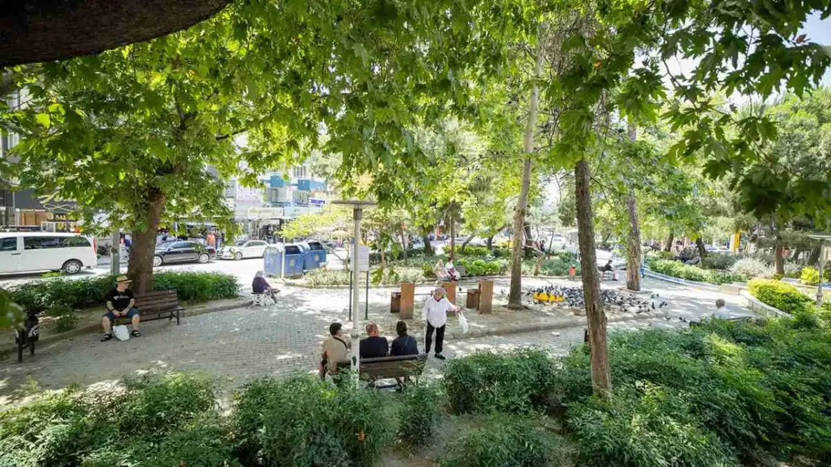 Şirinyer Beyazıt Aykut Parkı baştan aşağı yenileniyor haberinin görseli