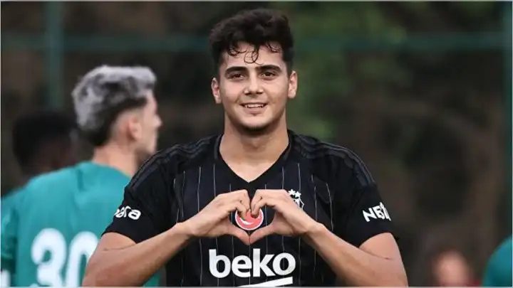 Beşiktaş'tan Mustafa Erhan Hekimoğlu açıklaması