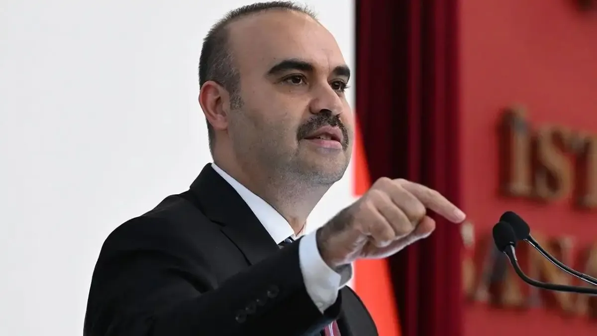 Bakan Kacır açıkladı: Rize’ye turizm, sanayi ve savunma yatırımları geliyor! haberinin görseli