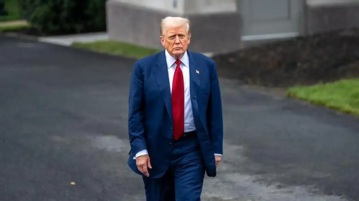 Donald Trump'tan Rusy açıklaması: Bizi izlemeye devam edin haberinin görseli