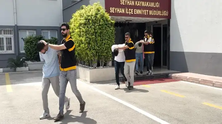 Yüksek kazanç vaadiyle alıkonuldu, evden kaçarak polise şikayetçi oldu: 8 kişiye gözaltı