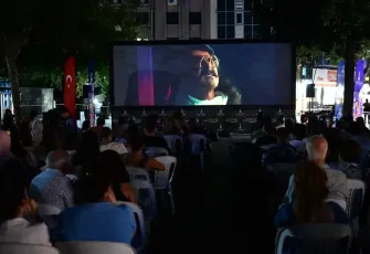 Çiğli’de sokakta yaz coşkusu