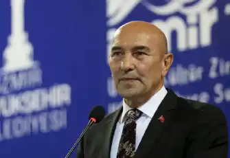 CHP Seferihisar’da Soyer sürprizi: Sandıktan tutuklu eski başkan çıktı!
