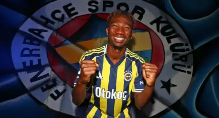 Fenerbahçe, Salzburg’un genç yıldızı Dorgeles Nene’yi 5 yıllığına kadrosuna kattı!