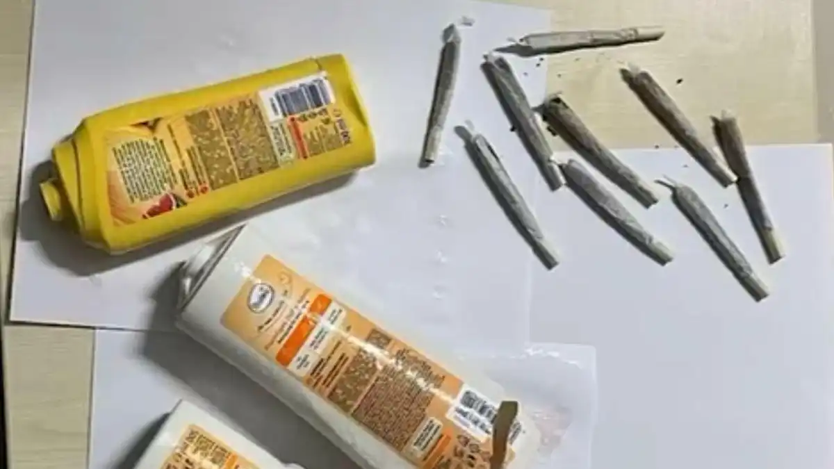 İzmir Otogarı’nda zehir tacirlerine ağır darbe: Şampuan kutularından yasaklı madde çıktı haberinin görseli