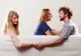 Modern flört dünyasının gölgesinde: “Roaching” nedir, ilişkileri nasıl etkiliyor?