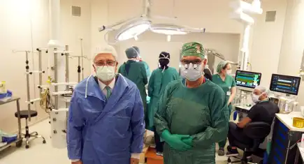 EÜ Merkezi Ameliyathanede ilk çocuk cerrahisi operasyonu yapıldı