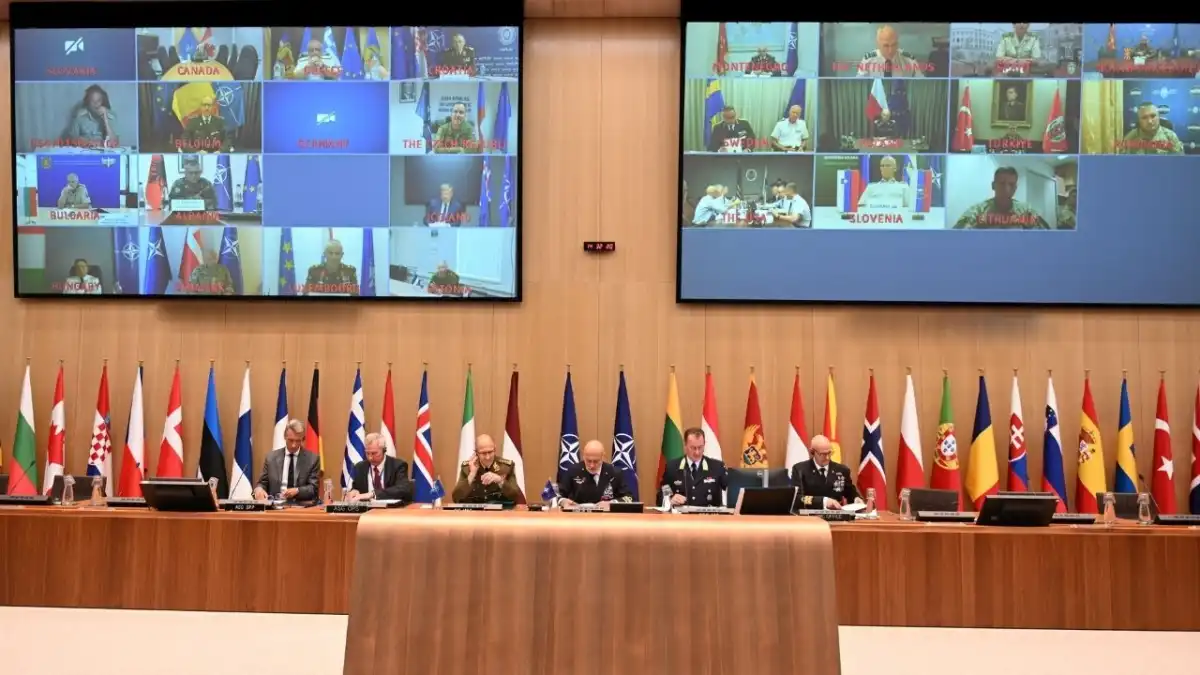 NATO’dan Ukrayna mesajı: “Adil ve kalıcı barış önceliğimiz” haberinin görseli