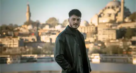 Semicenk, Bir Varmış Bir Yokmuş Turnesiyle İzmir'de