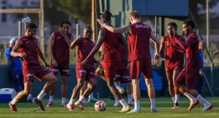Trabzonspor’da Antalyaspor mesaisi başladı: Kazeem Olaigbe basının karşısında!