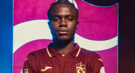 Trabzonspor’dan geleceğe yatırım: 19 yaşındaki Christ Oulai resmen bordo-mavili!