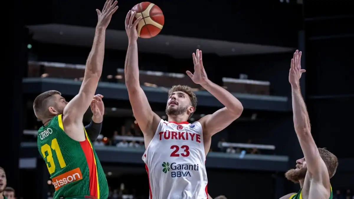 Türkiye, Litvanya’yı son saniyede geçti! Şengün ve Osman’dan muhteşem performans haberinin görseli