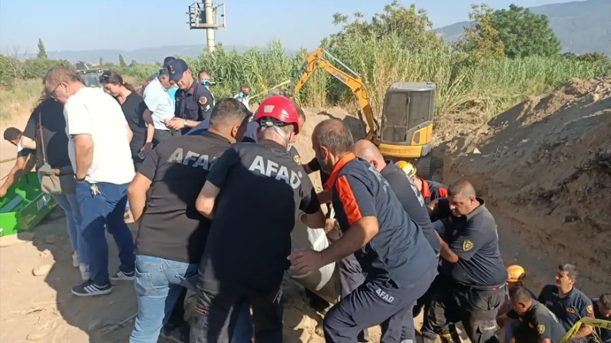 Aydın’da feci göçük! İş makinesinin altında kalan işçi hayatını kaybetti haberinin görseli