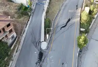 Erzurum'da heyelan paniğe neden oldu: 70 ev tahliye edildi