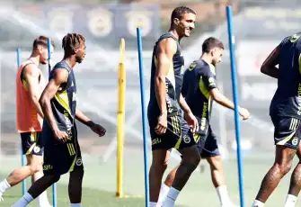 Kritik mücadele öncesi Fenerbahçe’de sürpriz detaylar ortaya çıktı!