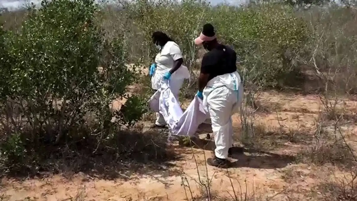 ‘Açlık Tarikatı’ soruşturmasında 5 ceset daha bulundu haberinin görseli