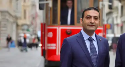 Beyoğlu’nda siyasi gerilim: Tutuklanan İnan Güney’den AKP’ye sert “sandık tokadı” Tepkisi
