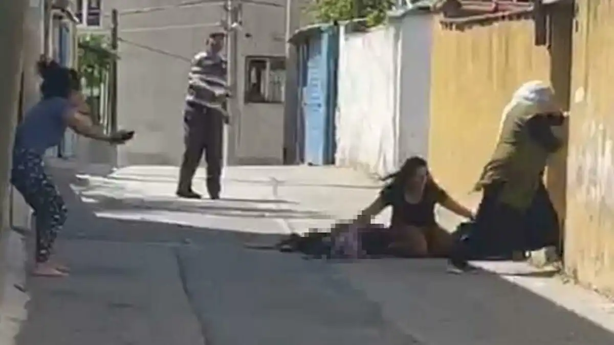 İzmir’de köpek besleme kavgasında aynı aileden 3 kişiyi öldürmüştü: Yargıtay cezayı eksik buldu haberinin görseli