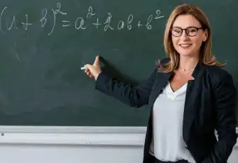 MEB’den yeni kıyafet düzenlemesi: Öğretmenlere kısıtlama geliyor