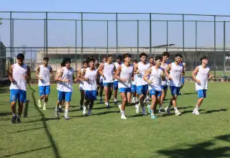 Menemen FK, sezonu Mersin’de açıyor