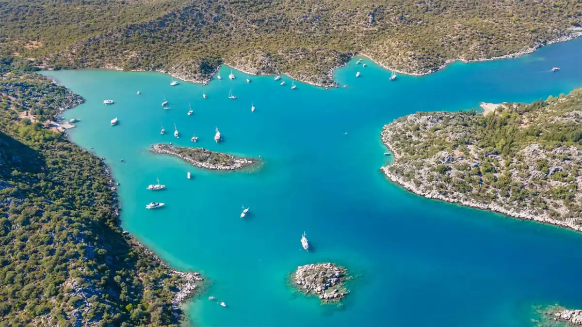 Antalya’nın cenneti Kekova’nın saklı koyları ve tarihi yerleri nereler? haberinin görseli