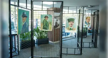 Karşıyaka’da Zafer Bayramı’na Özel Atatürk Portreleri Sergisi