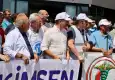 Sağlık emekçilerinden şiddete karşı isyan: Halkla aramızı bozmaya çalışsanız da buradayız