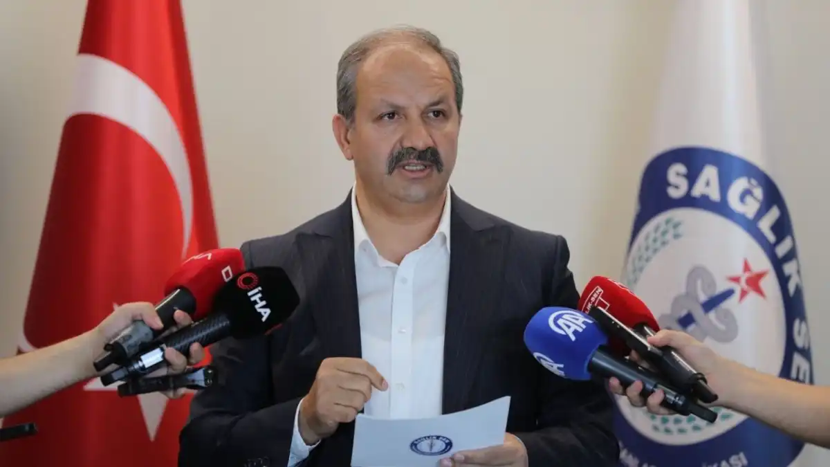 Sağlık-Sen’den tarihi toplu sözleşme zaferi! Hemşireye, ebeye, hekime gece tazminatı ve ek ödemelerde büyük artış haberinin görseli