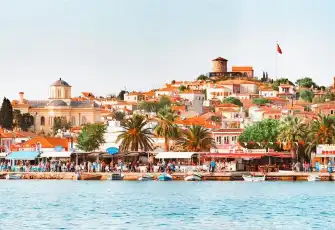Hem yaz hem kış aylarında farklı tatil deneyimleri yaşamak isteyenler için ideal bir adres: Balıkesir