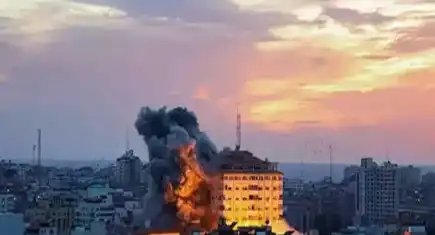 İsrail'den Yemen'e  hava saldırısı