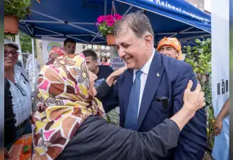 İzmirli emeklilere Büyükşehir desteği