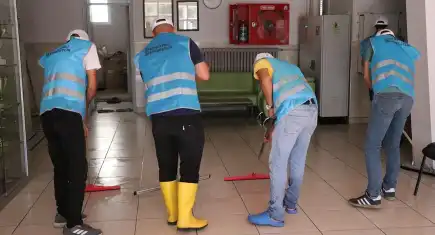 Kayseri'de denetimli serbestlik yükümlüleri okulları yeni döneme hazırladı