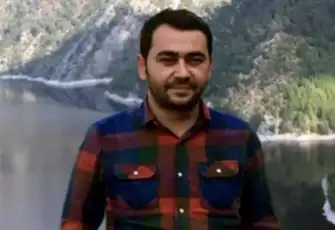 Tartıştığı 2 kişiden birini sopayla öldürdü