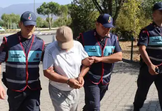 2018 yılından itibaren tatil bölgelerinde turistleri gizlice videoya almış!