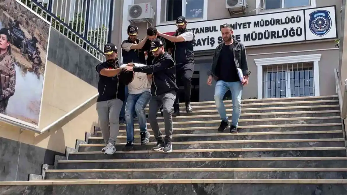 Beyoğlu’nda haraç krizi: İş yerini kurşunladılar haberinin görseli