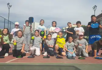 Bostanlıspor’dan Karşıyaka’ya Pickleball Aile Okulu